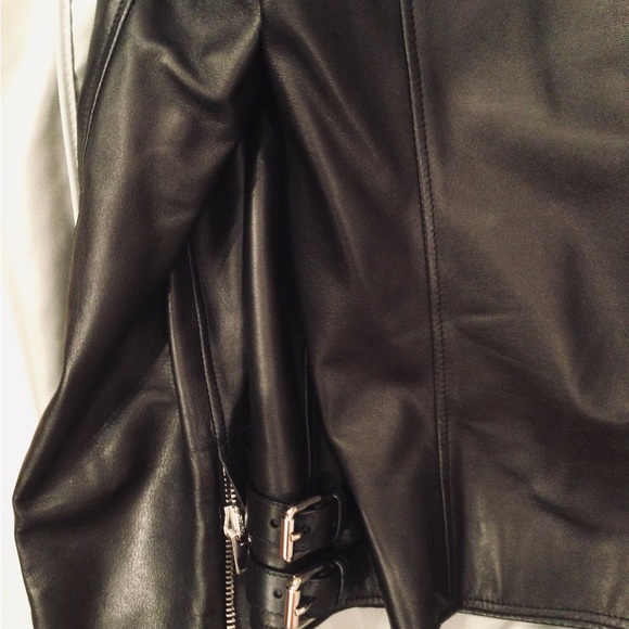 RARE RUNWAY TOM FORD BLACK LEATHER MOTO JACKET $6980 SIZE 38 - Picture 7 of 9